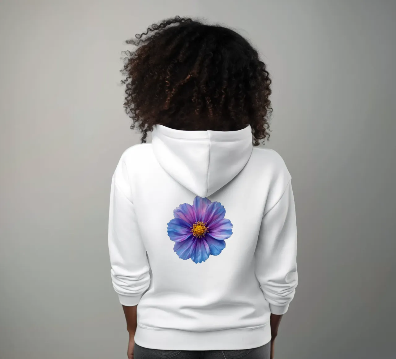 Fiore di cosmo 3 felpa con cappuccio da Bold Blooms