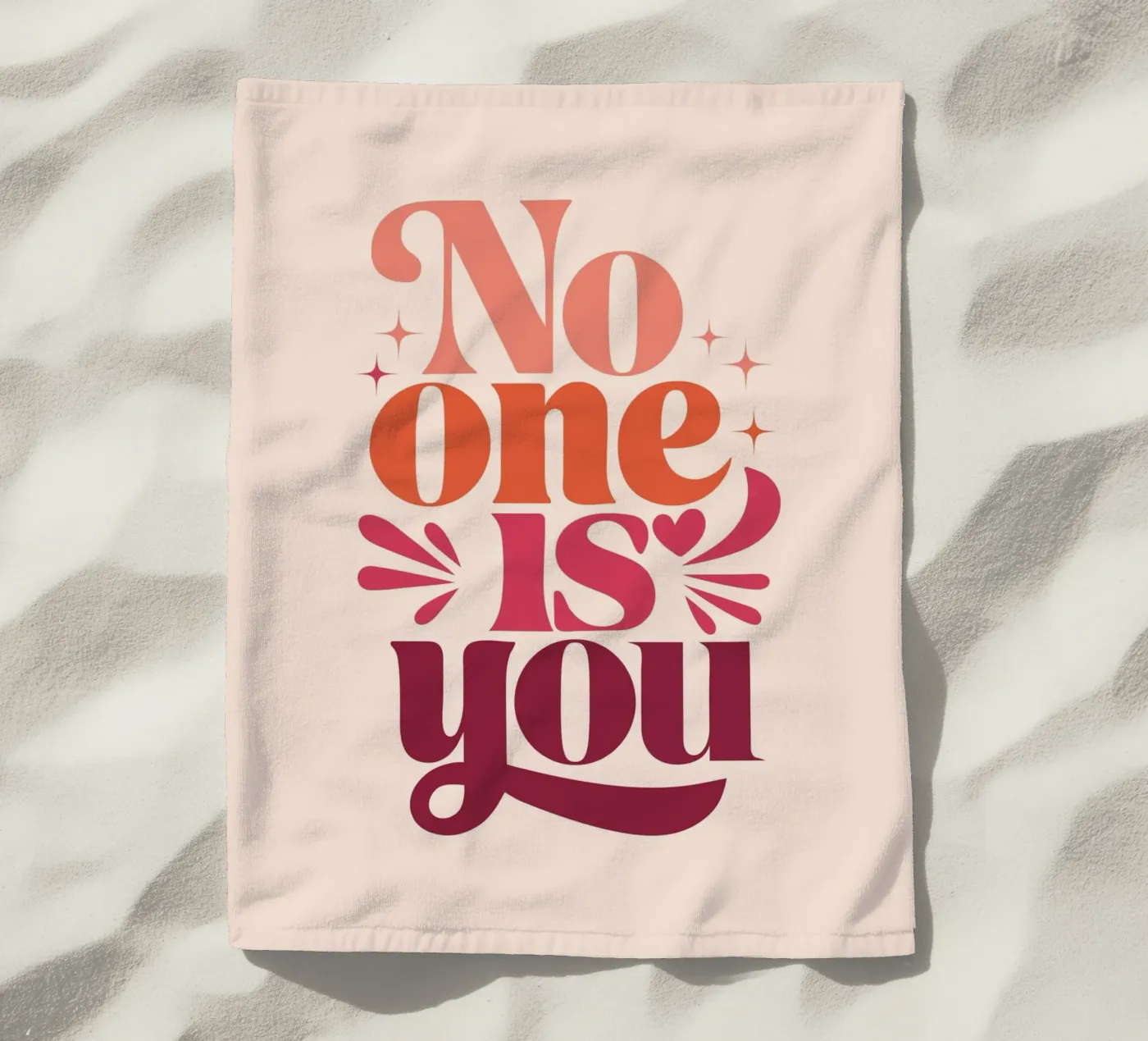 No One is You Strandtuch von cafelab