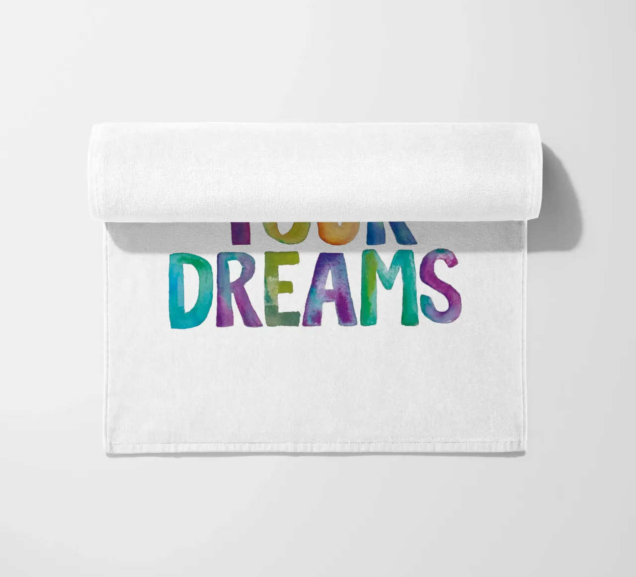 Segui i tuoi sogni Design tipografico arcobaleno telo mare da THE MOTIVATED TYPE