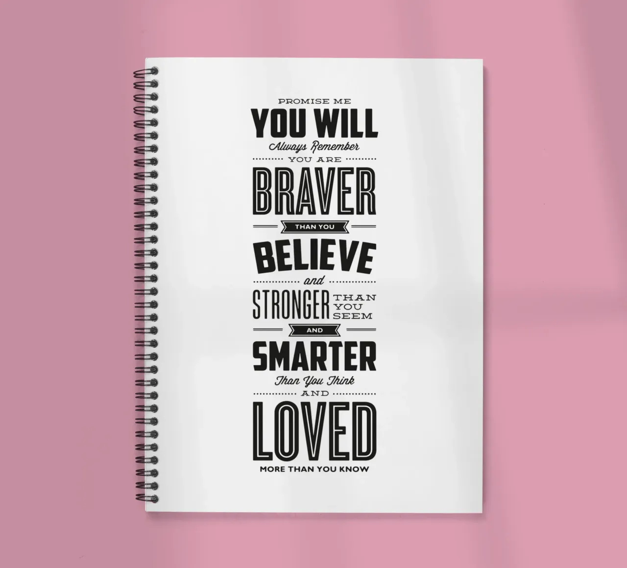 You Are Loved More Than You Know Typography Print (Vous êtes aimés plus que vous ne le pensez) carnet à spirale de THE MOTIVATED TYPE