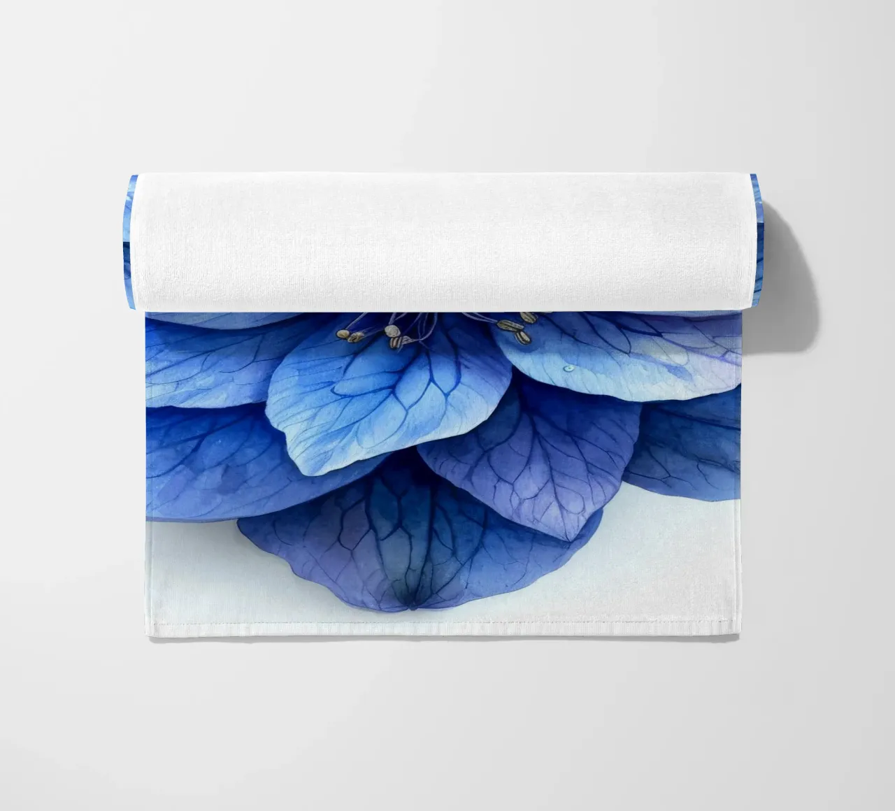 Fiore di delphinium 4 telo mare da Bold Blooms