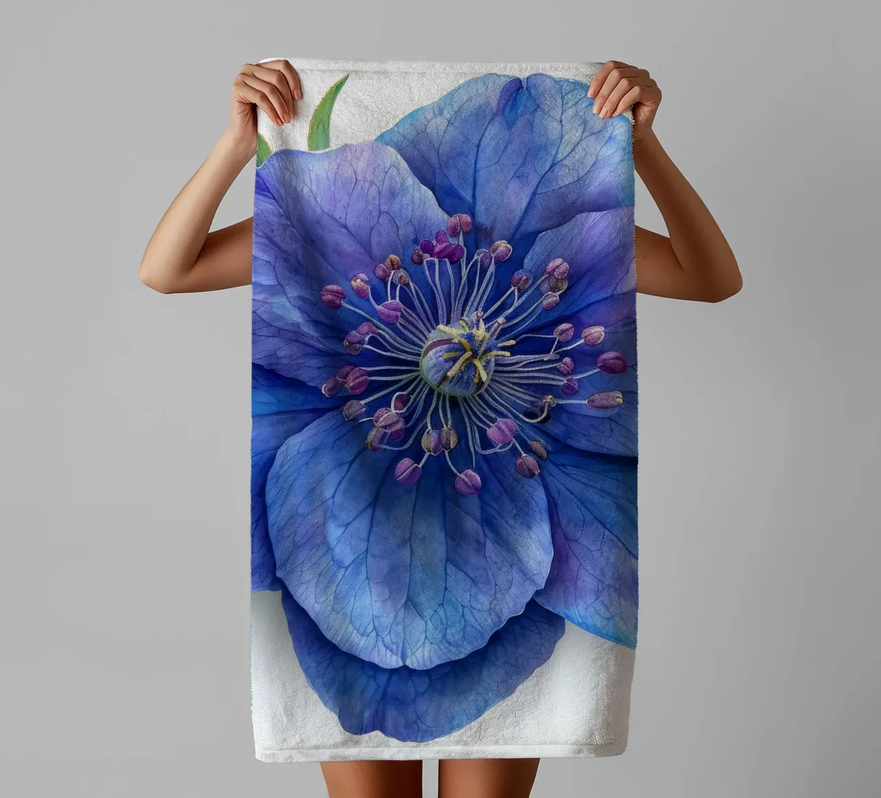 Fiore di delphinium 1 asciugamano da bagno da Bold Blooms