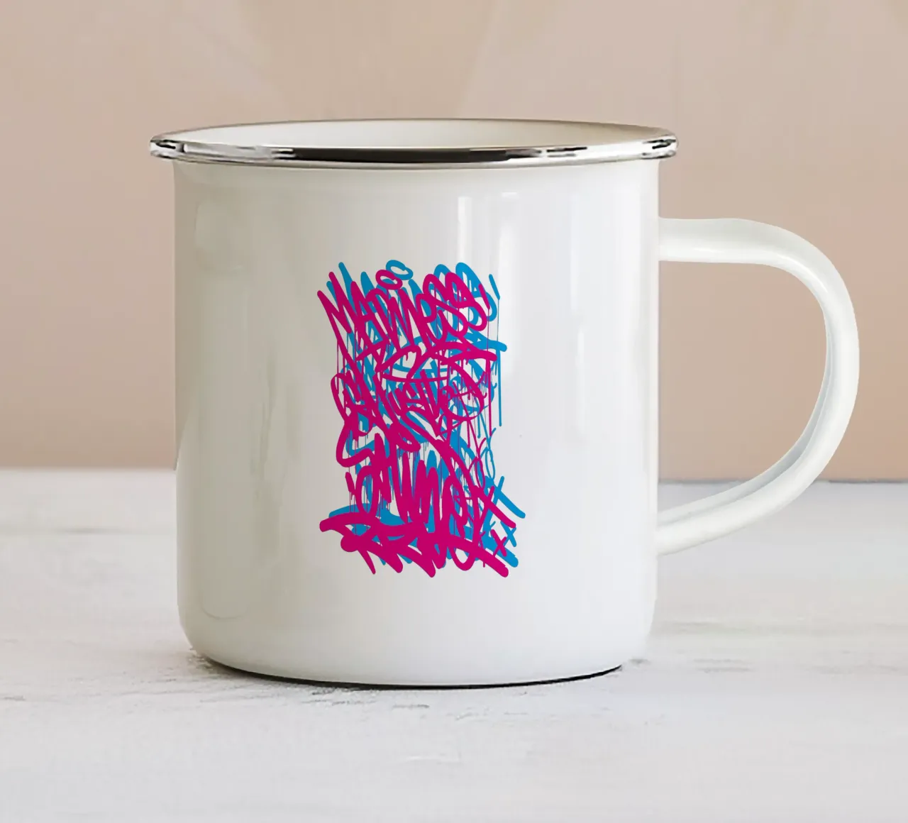 Graffiti red and blue tazza in smalto da Flo Klein
