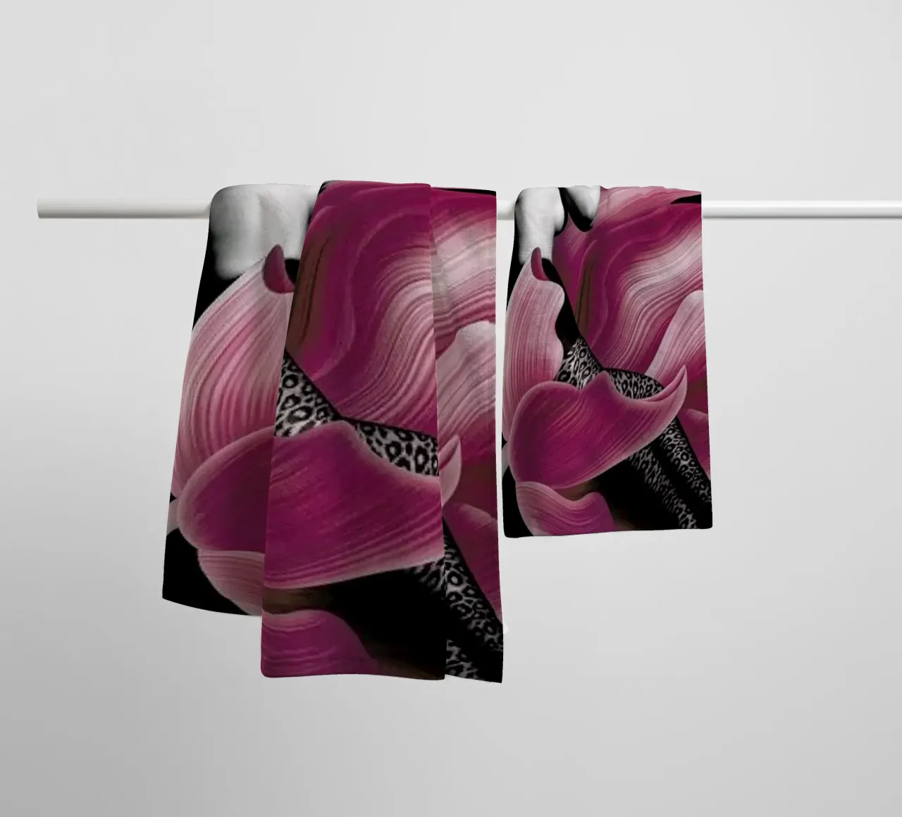 Parfum for You 1 asciugamano da bagno da Paste in Place
