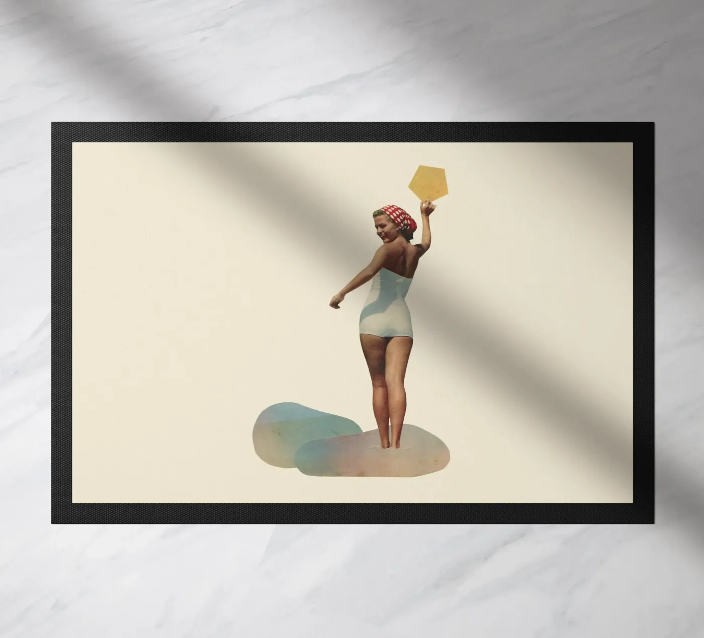 Die Sonne eingefangen Fußmatte von Cassia Beck Collage