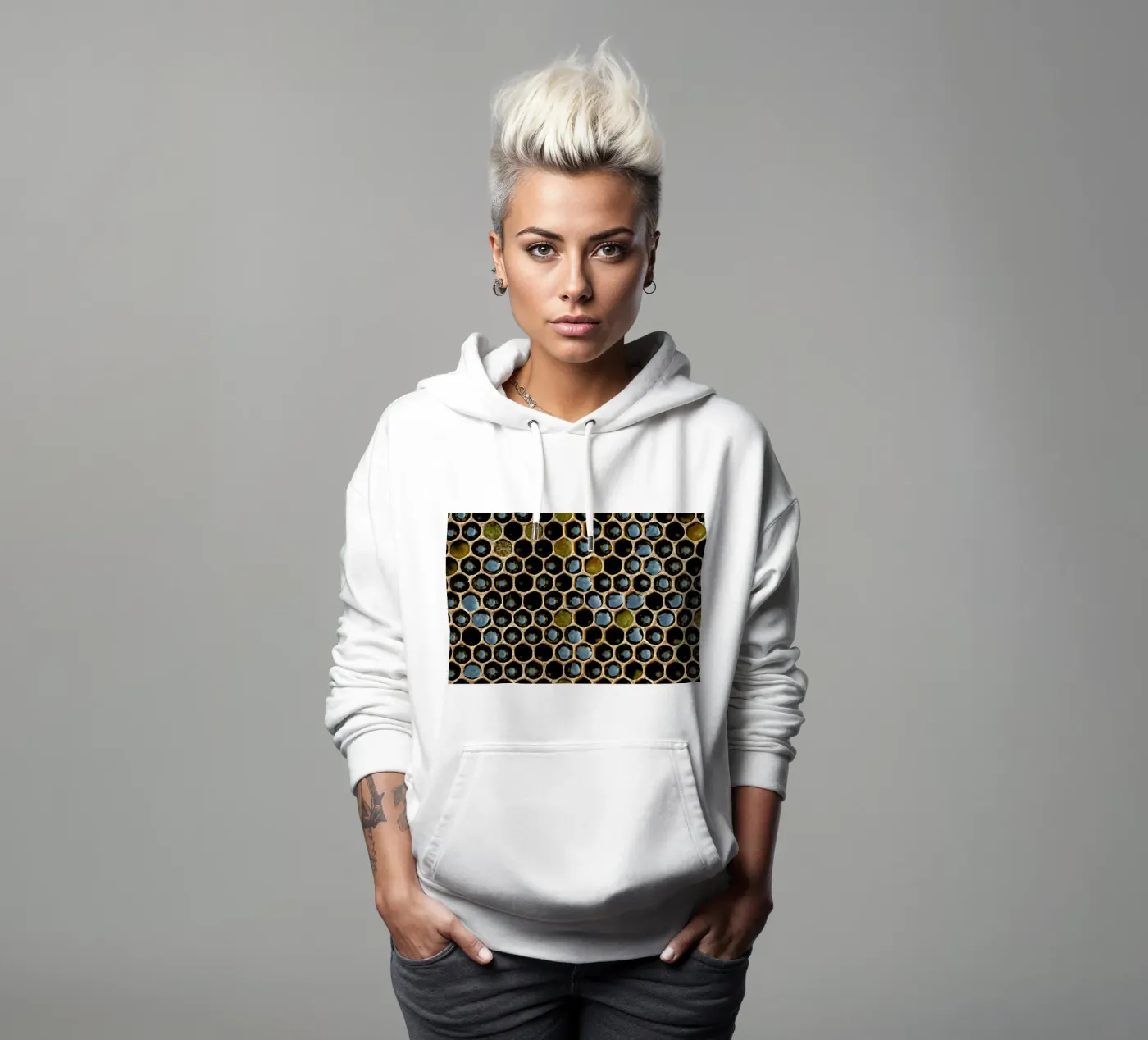 Bee Pattern hoodie van Curious Collections by Marielle Leenders