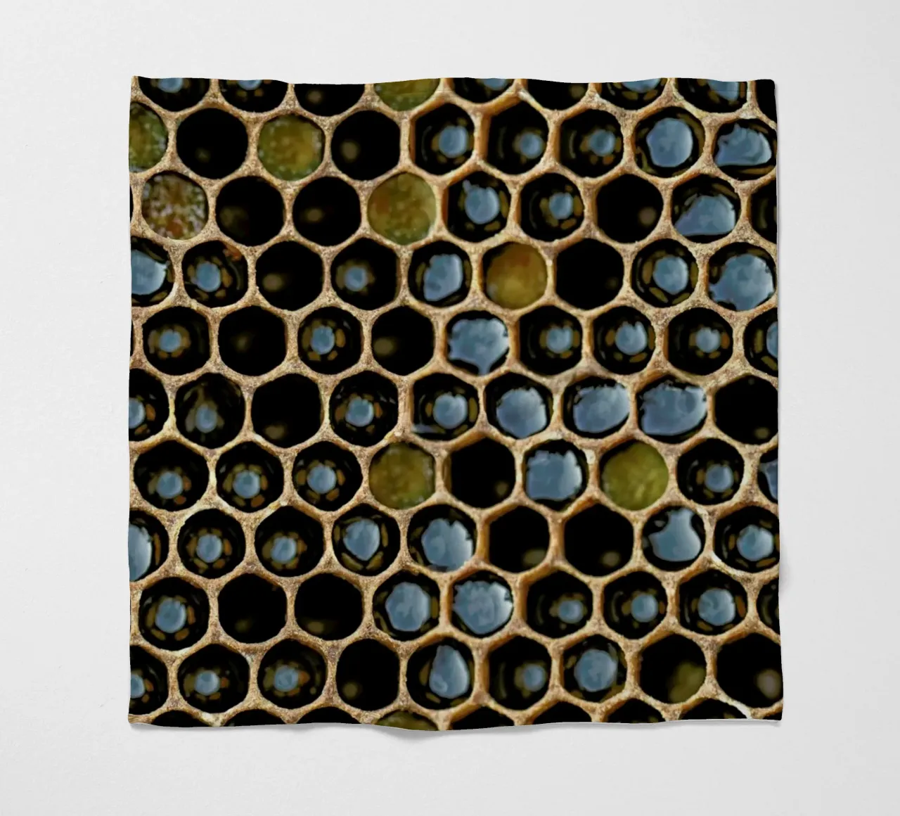 Bee Pattern fleecedeken van Curious Collections by Marielle Leenders