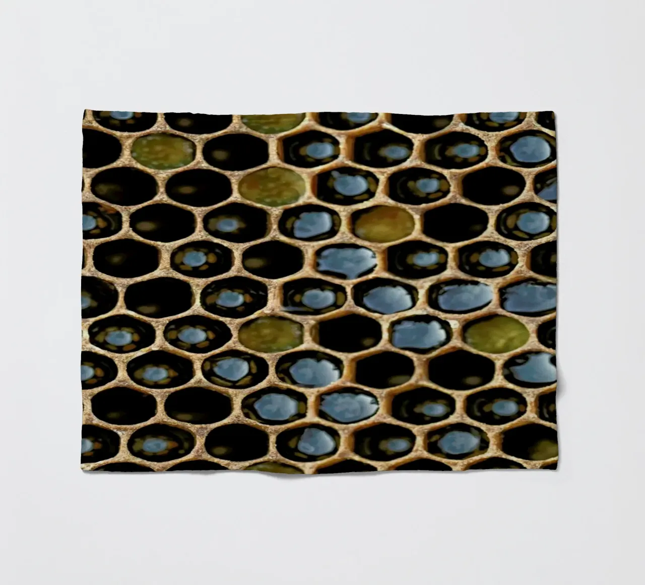 Bee Pattern coperta in pile da Curious Collections by Marielle Leenders