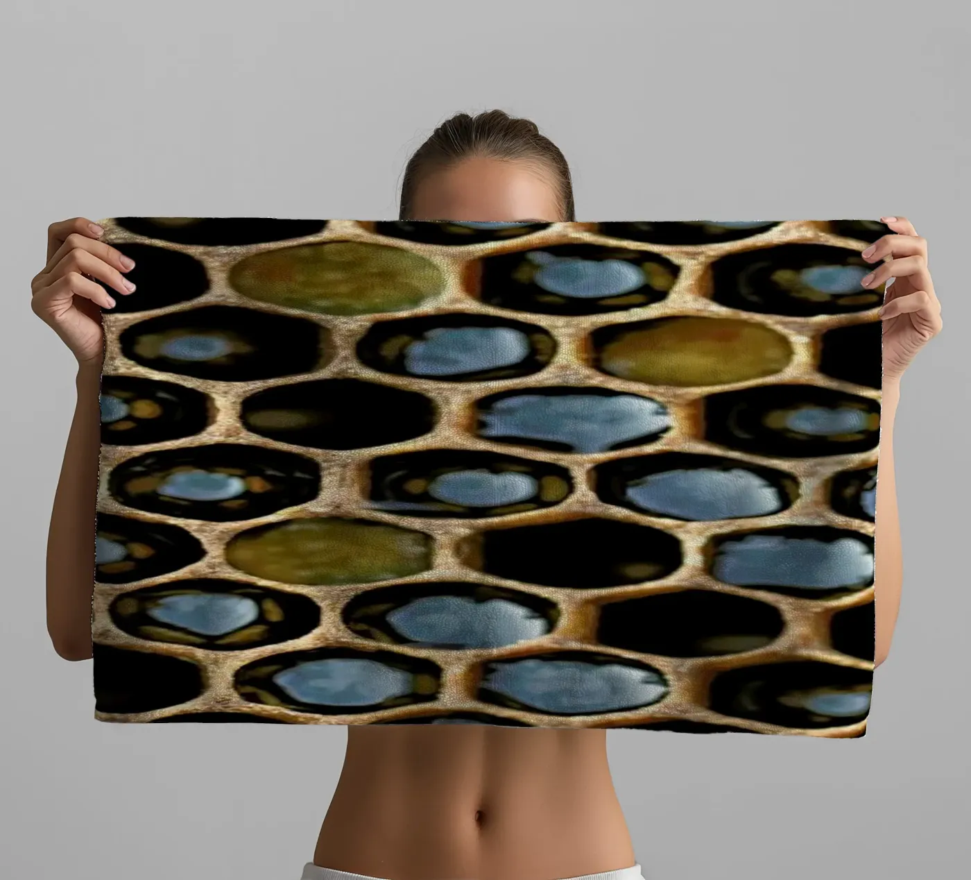 Bee Pattern badhanddoek van Curious Collections by Marielle Leenders