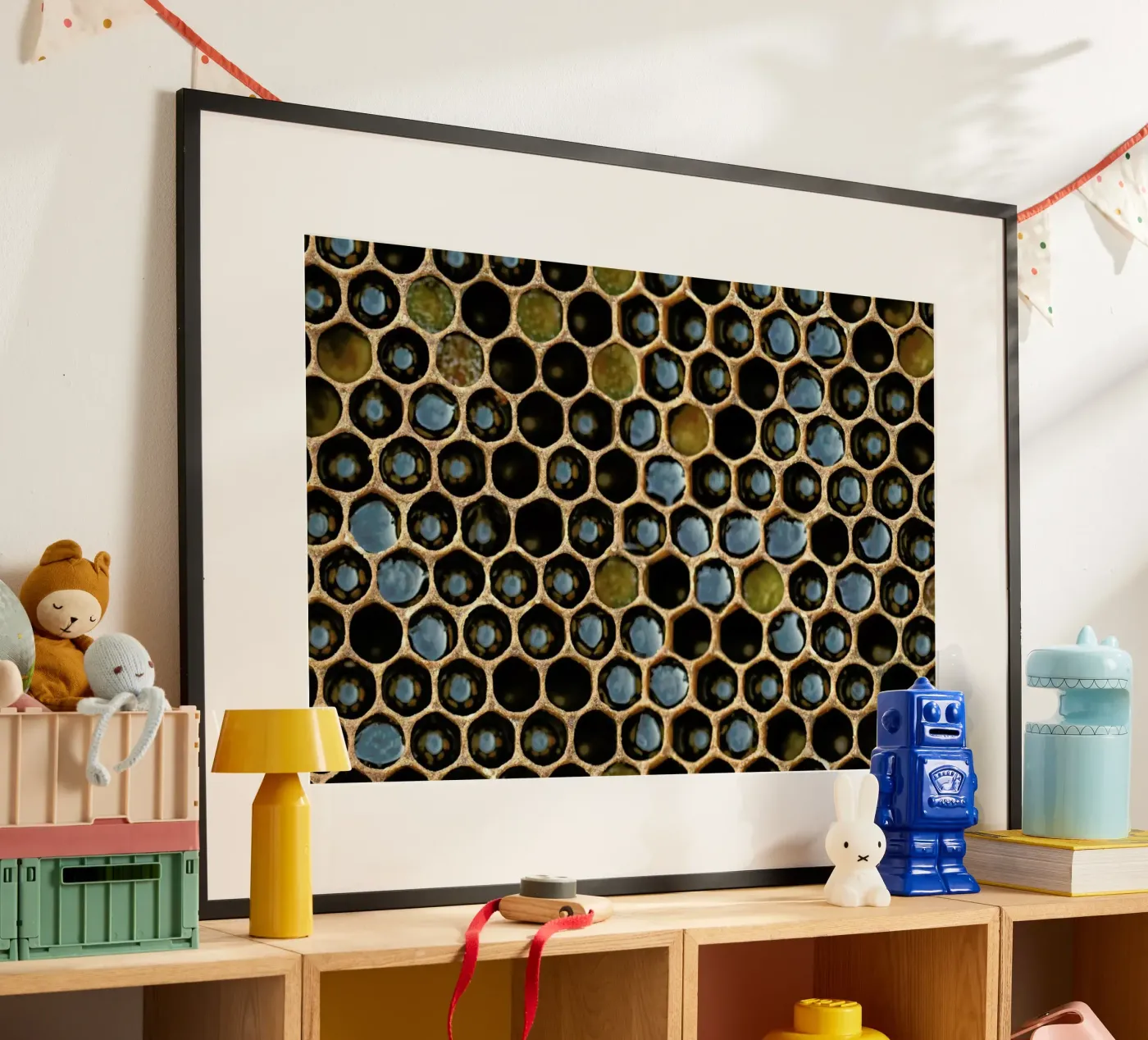 Bee Pattern Poster von Curious Collections by Marielle Leenders