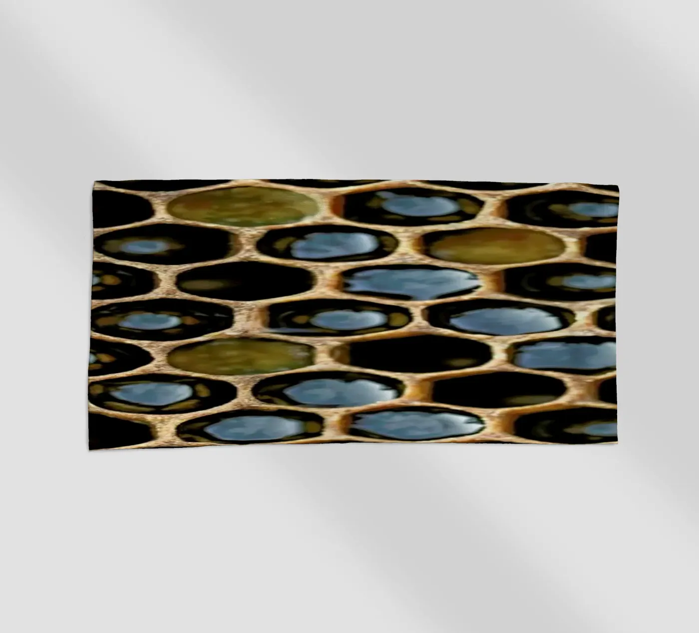 Bee Pattern telo mare da Curious Collections by Marielle Leenders