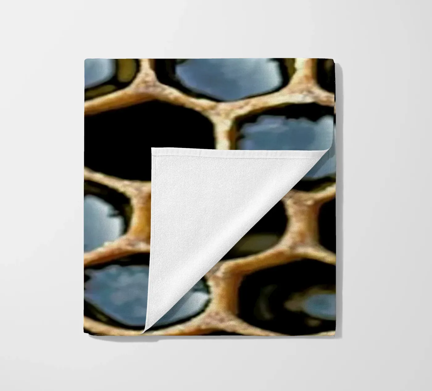 Bee Pattern telo mare da Curious Collections by Marielle Leenders