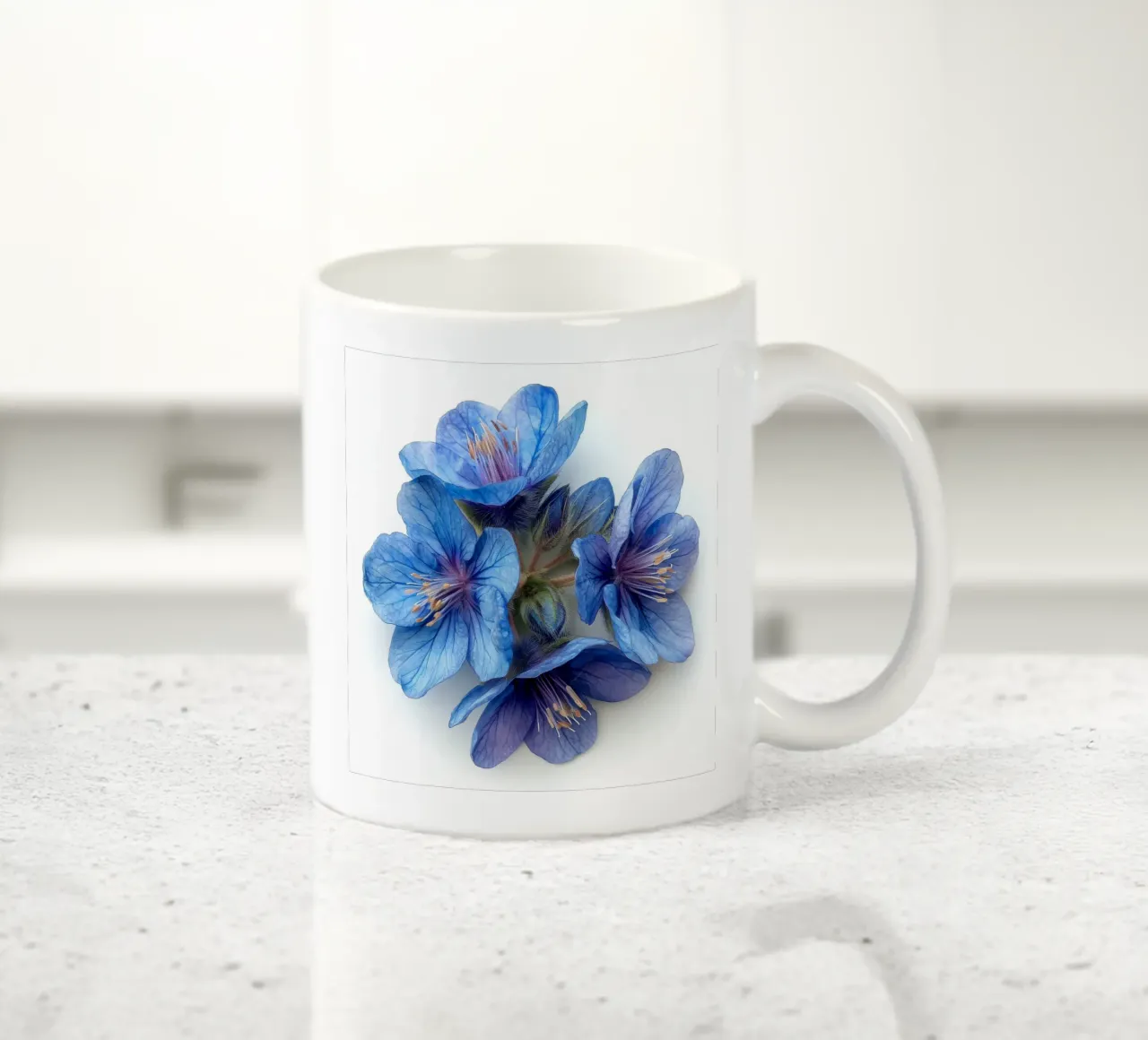 Falso fiore indaco 2 tazza in ceramica da Bold Blooms