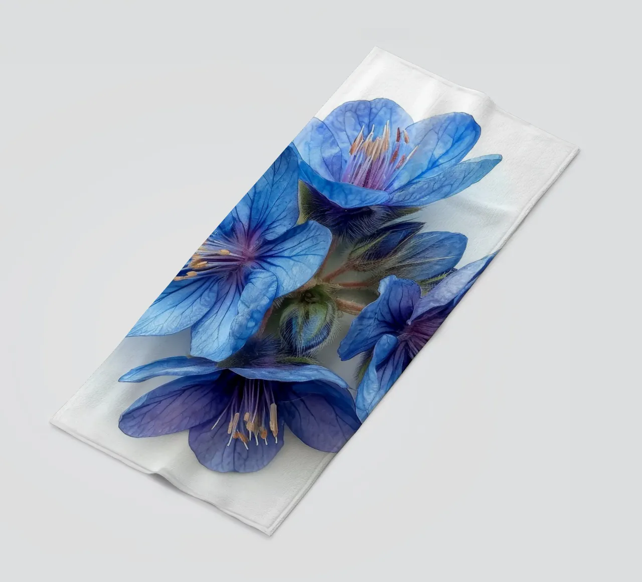 Falso fiore indaco 2 telo mare da Bold Blooms
