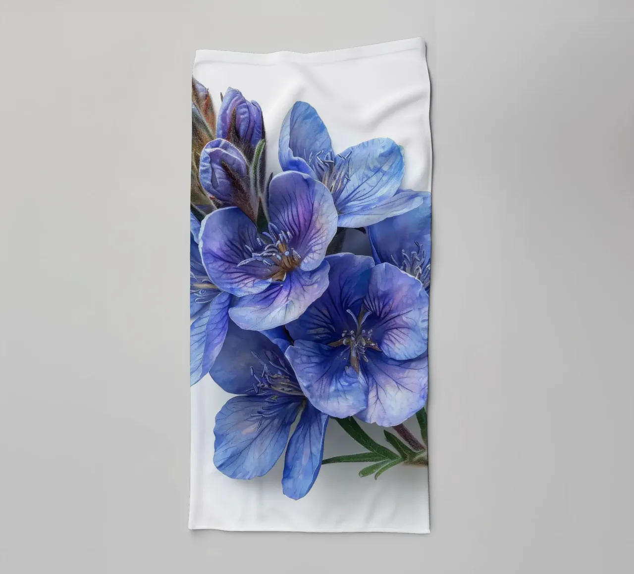 Falso fiore indaco 4 asciugamano da bagno da Bold Blooms