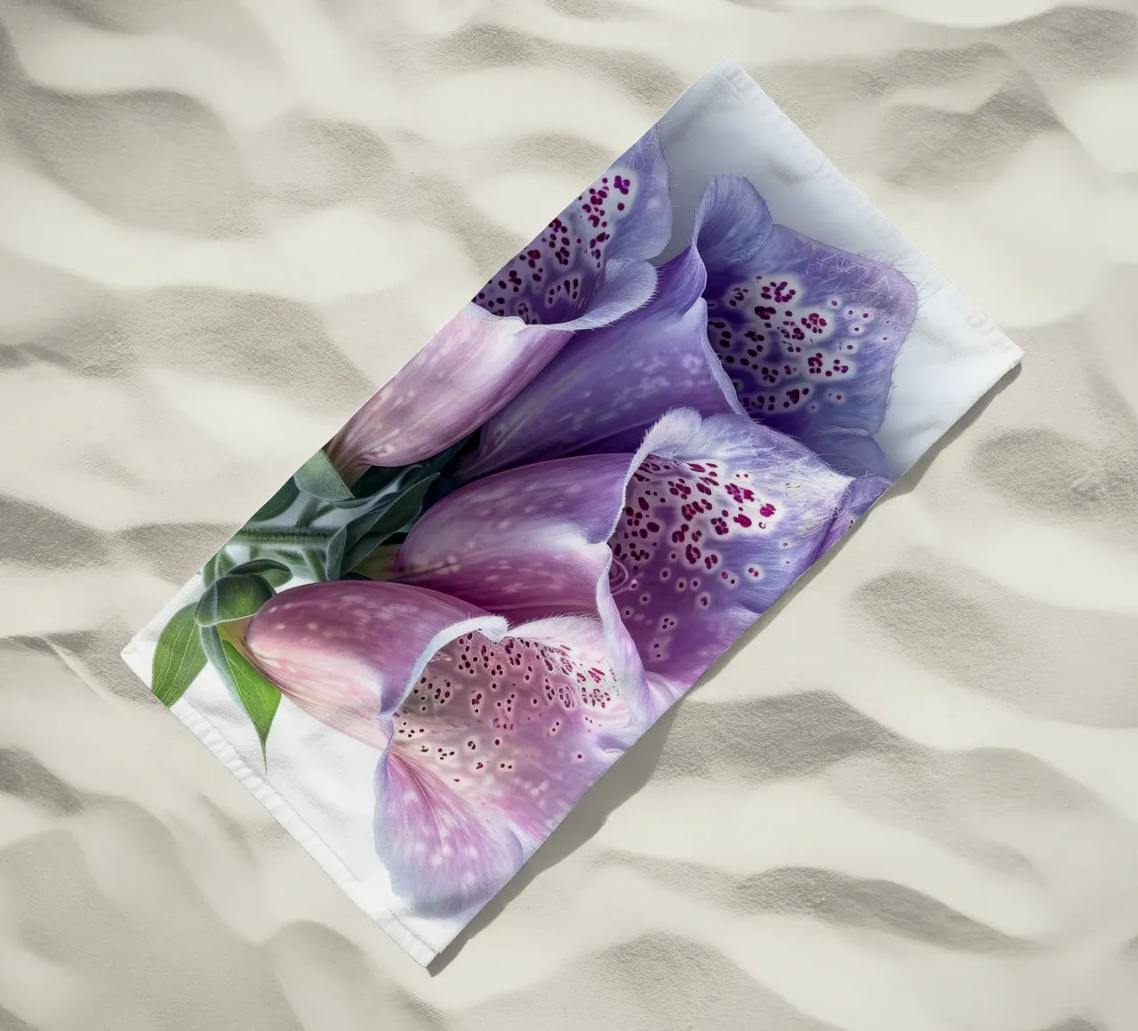 Fiore di volpe 2 telo mare da Bold Blooms