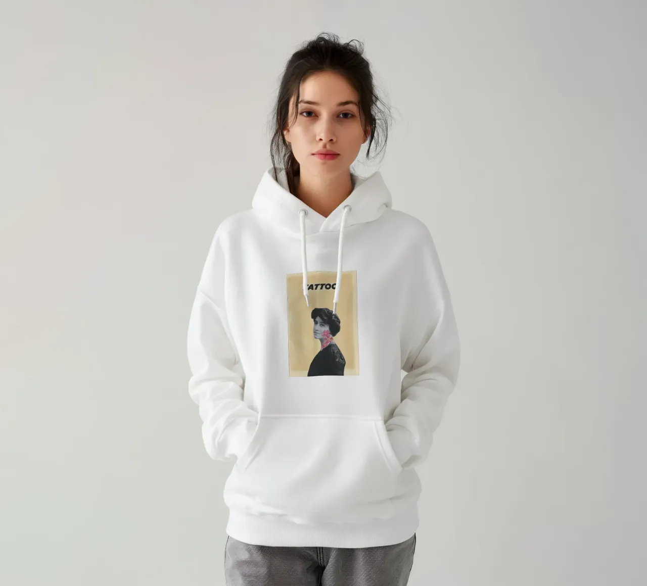 Tatuaggio felpa con cappuccio da Cassia Beck Collage