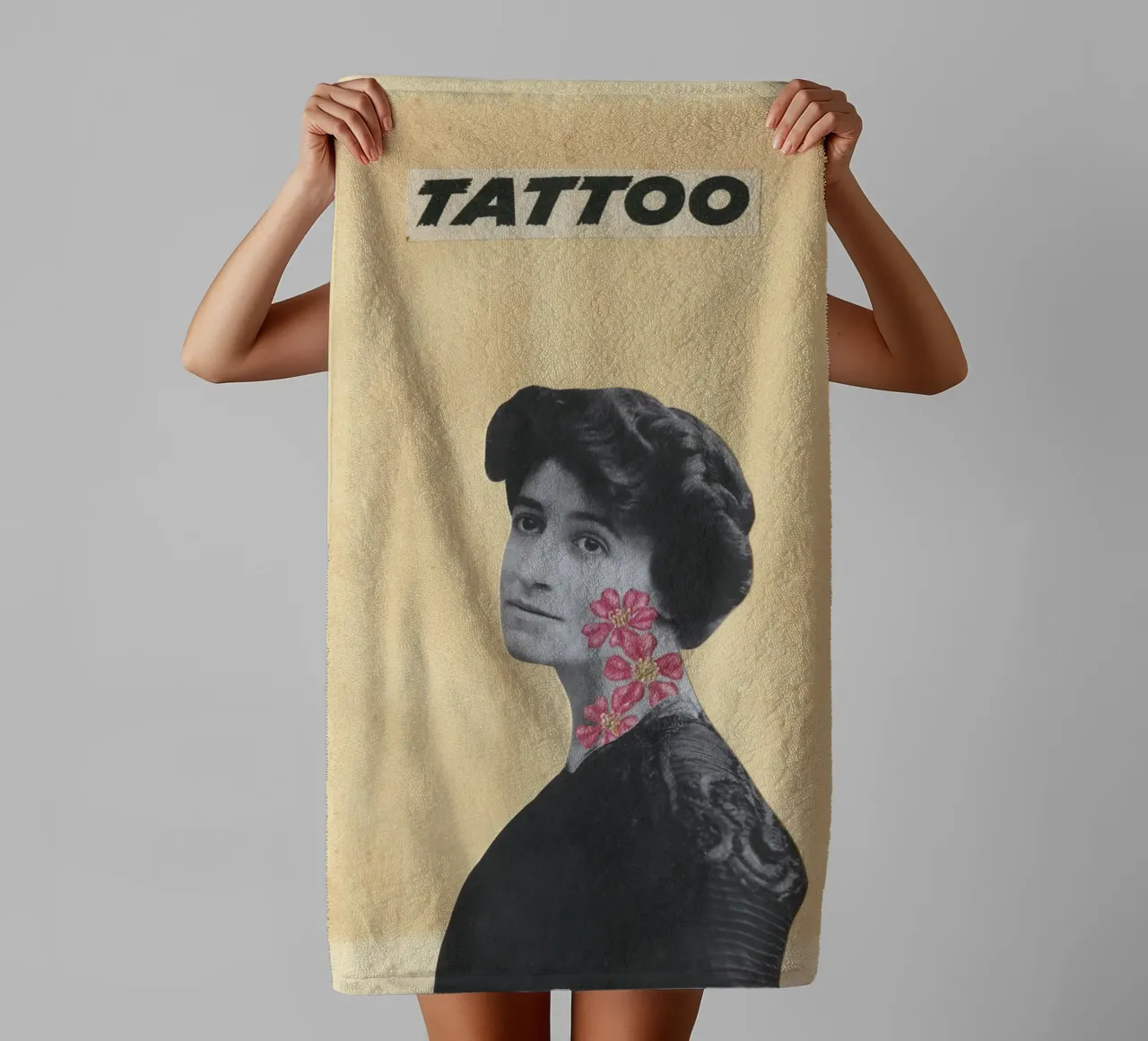 Tatuaggio asciugamano da bagno da Cassia Beck Collage