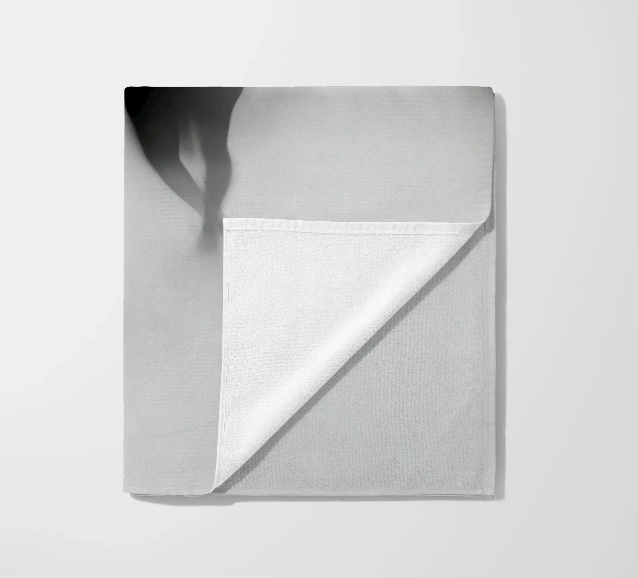 Spectres urbains – Berlin beach towel by Le Flou