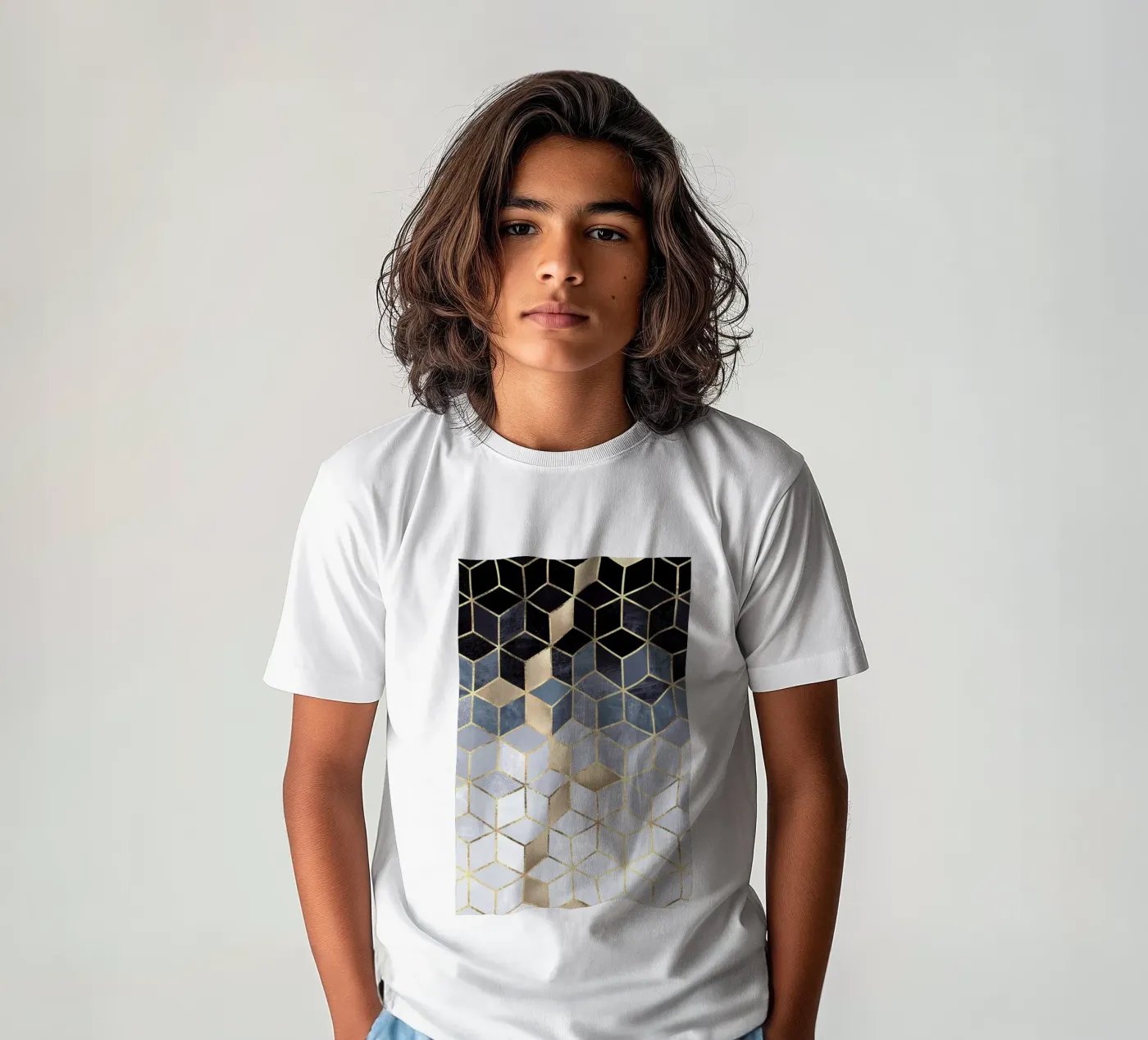 Soft Blue Gradient Cubes t-shirt bambini da Elisabeth Fredriksson