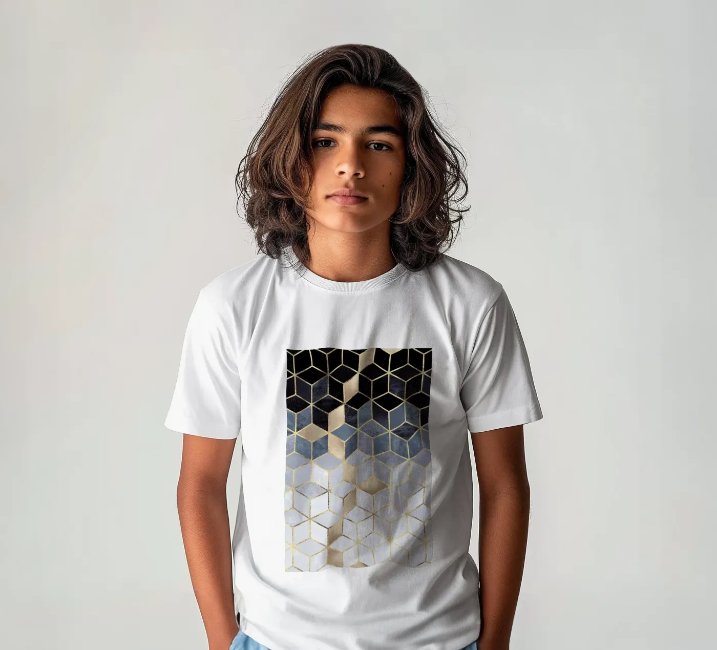 Soft Blue Gradient Cubes t-shirt bambini da Elisabeth Fredriksson