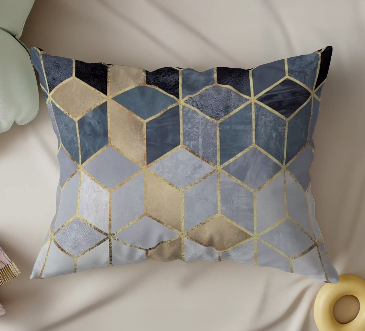 Soft Blue Gradient Cubes cuscino da Elisabeth Fredriksson