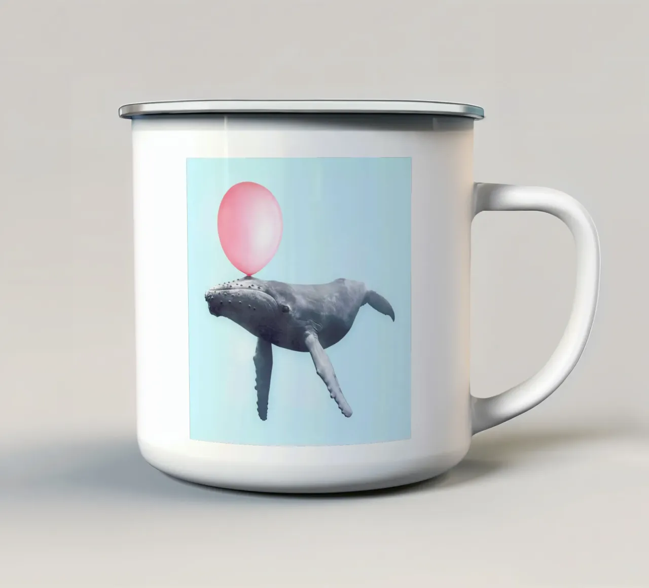 Bubblegum Whale tazza in smalto da Paul Fuentes Design