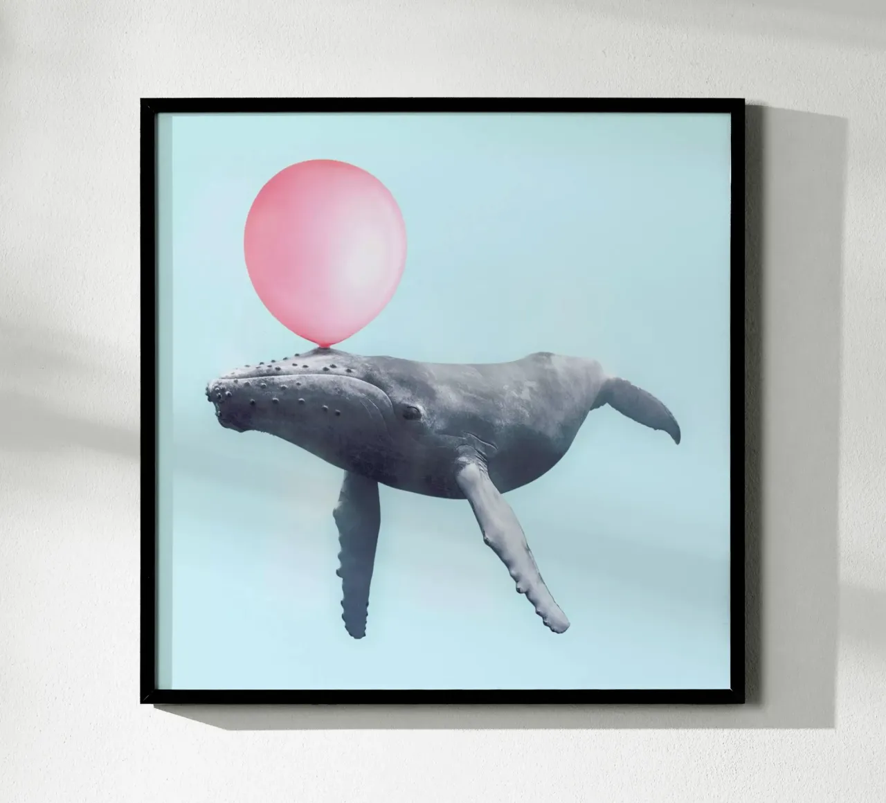 Bubblegum Whale poster met kunststof frame van Paul Fuentes Design