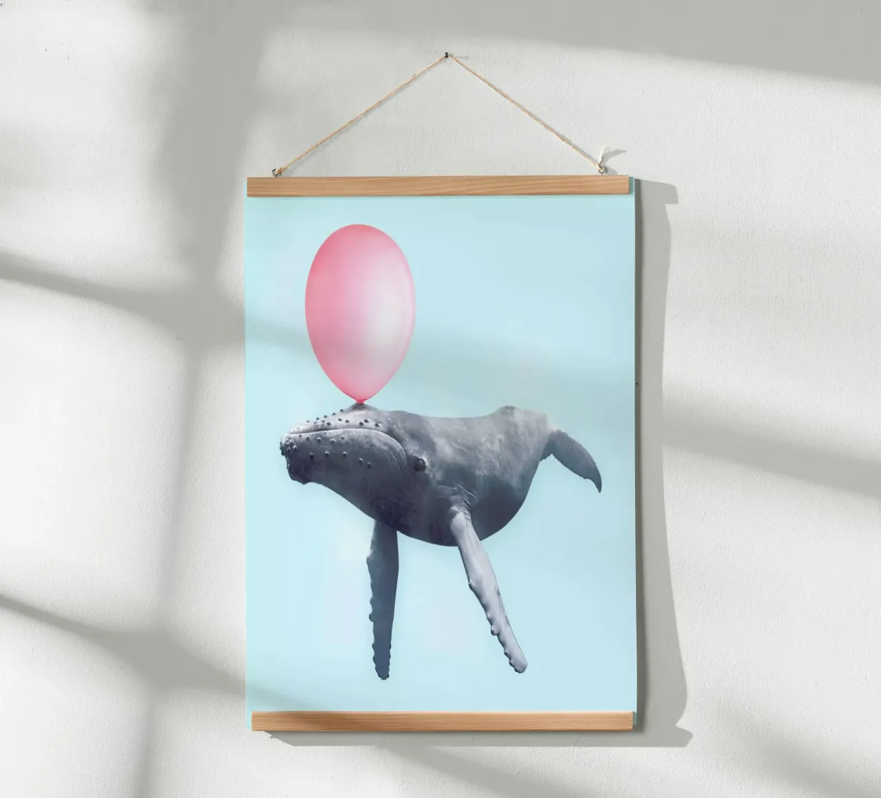 Bubblegum Whale poster met kunststof frame van Paul Fuentes Design