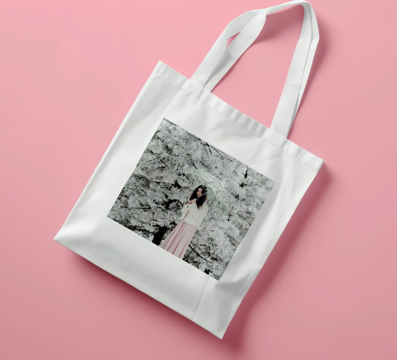 Cold Winter borsa in juta da Jovana Rikalo