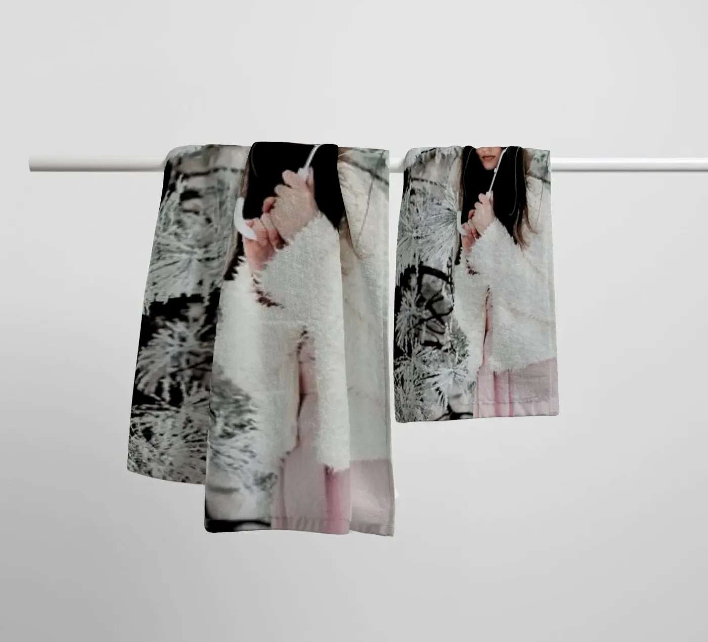 Cold Winter badhanddoek van Jovana Rikalo