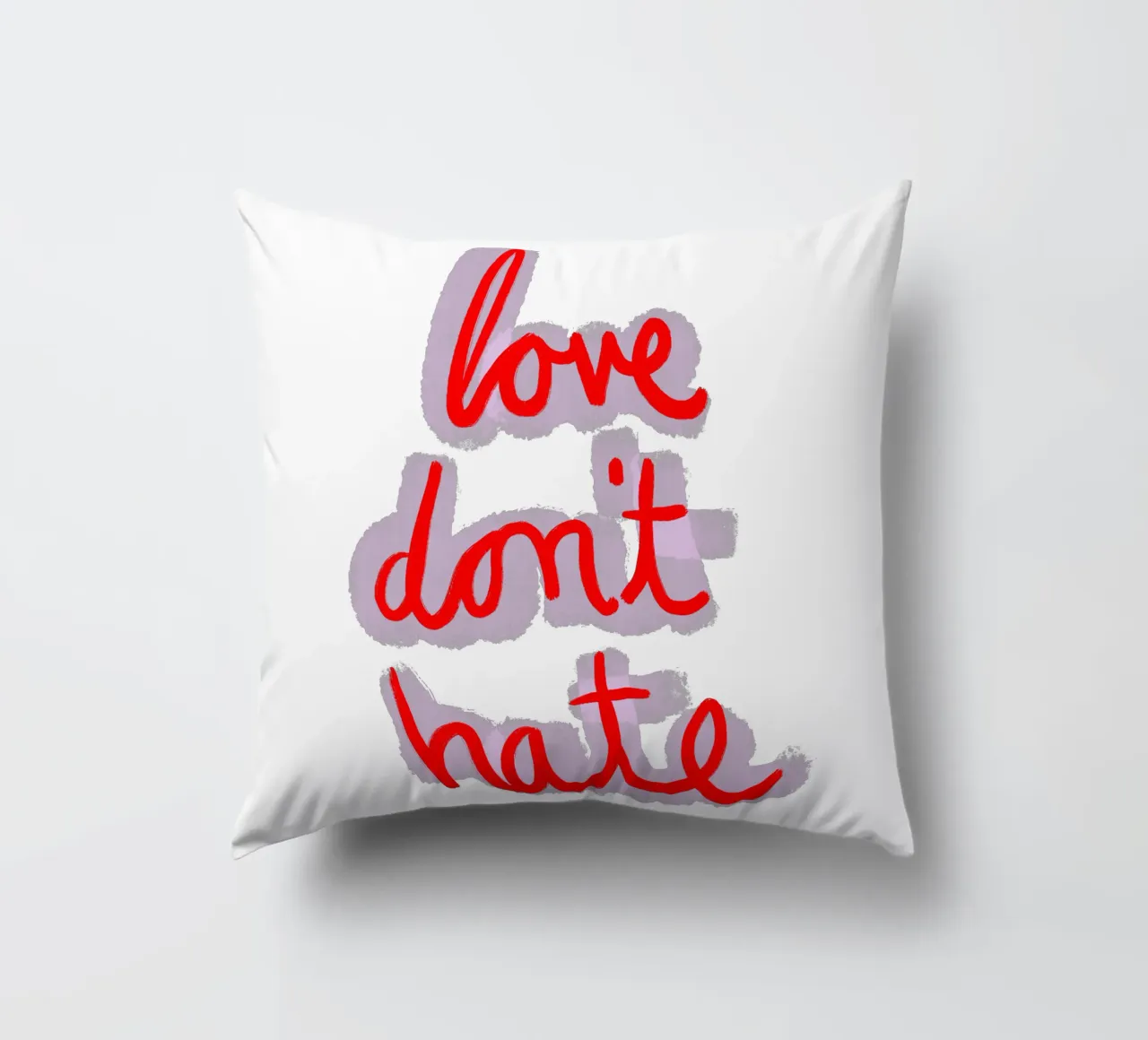 love don't hate cuscino da Poster Print Studio