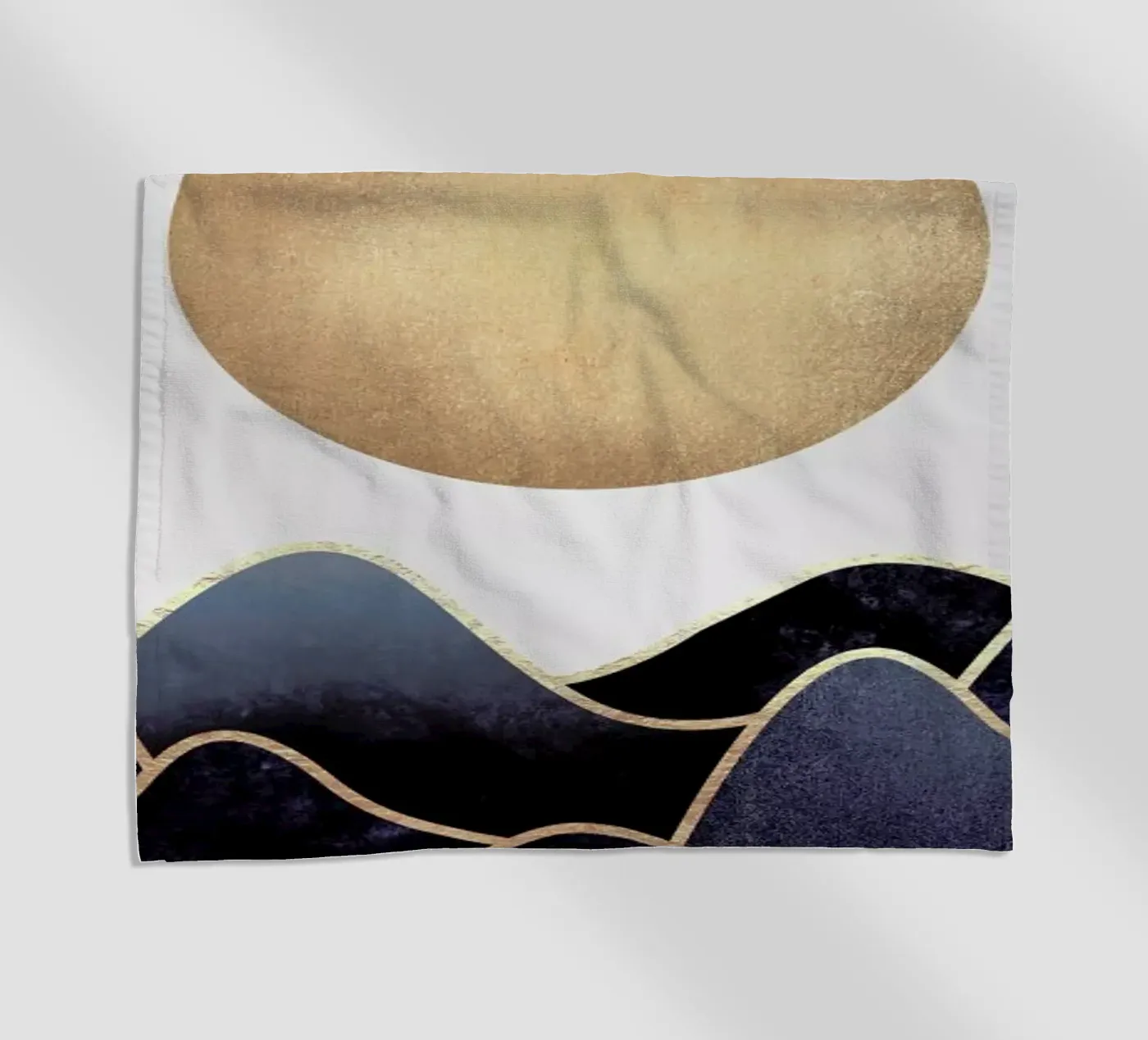 Waves Strandtuch von Elisabeth Fredriksson