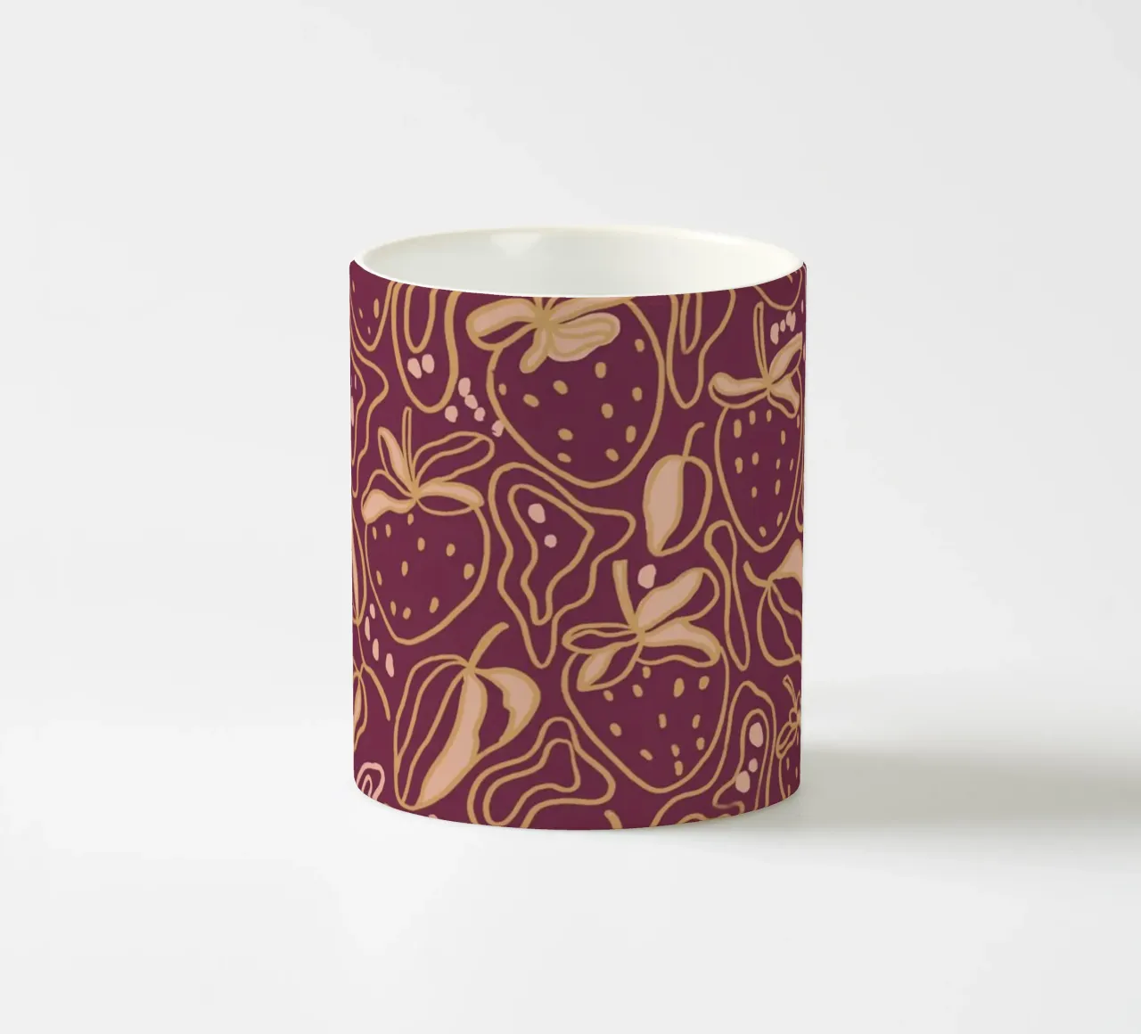 Maroon strawberries tazza in ceramica da GigiRosado