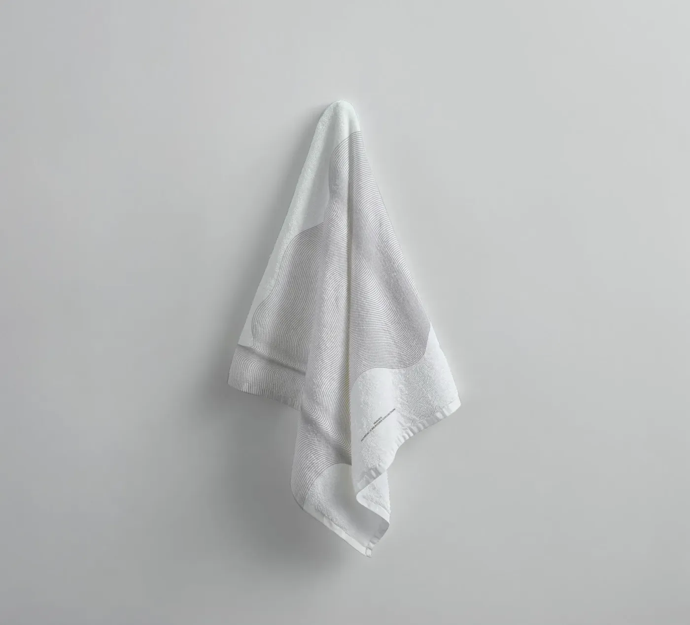 Waves badhanddoek van Nordic Creators
