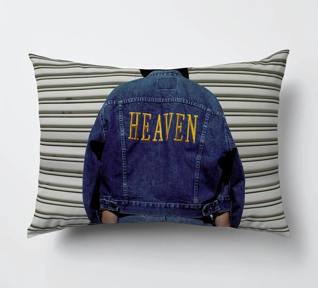 Heaven cuscino da Aysha Banos