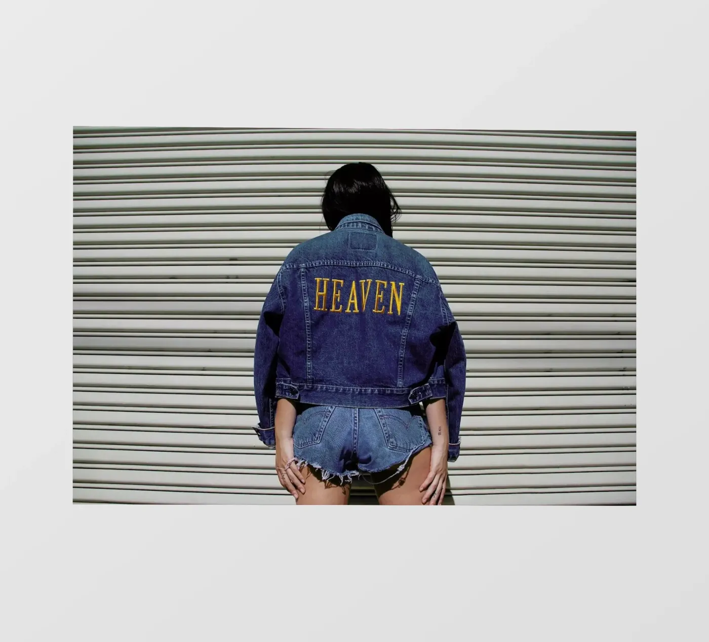 Heaven pellicola backlit da Aysha Banos