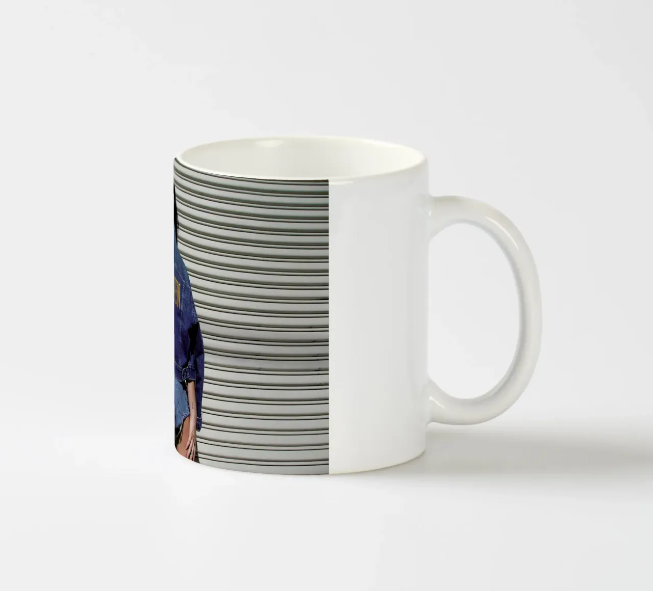 Heaven tazza in ceramica da Aysha Banos