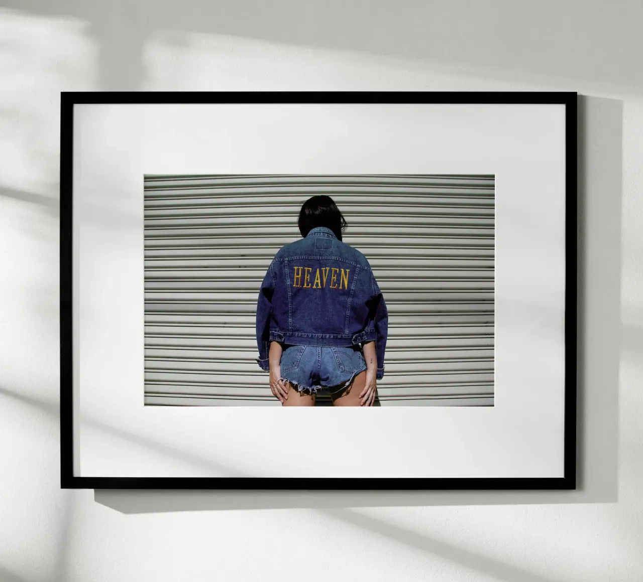 Heaven poster da Aysha Banos