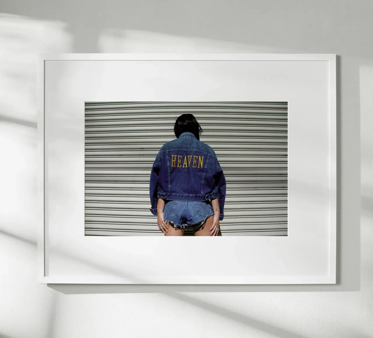 Heaven poster da Aysha Banos