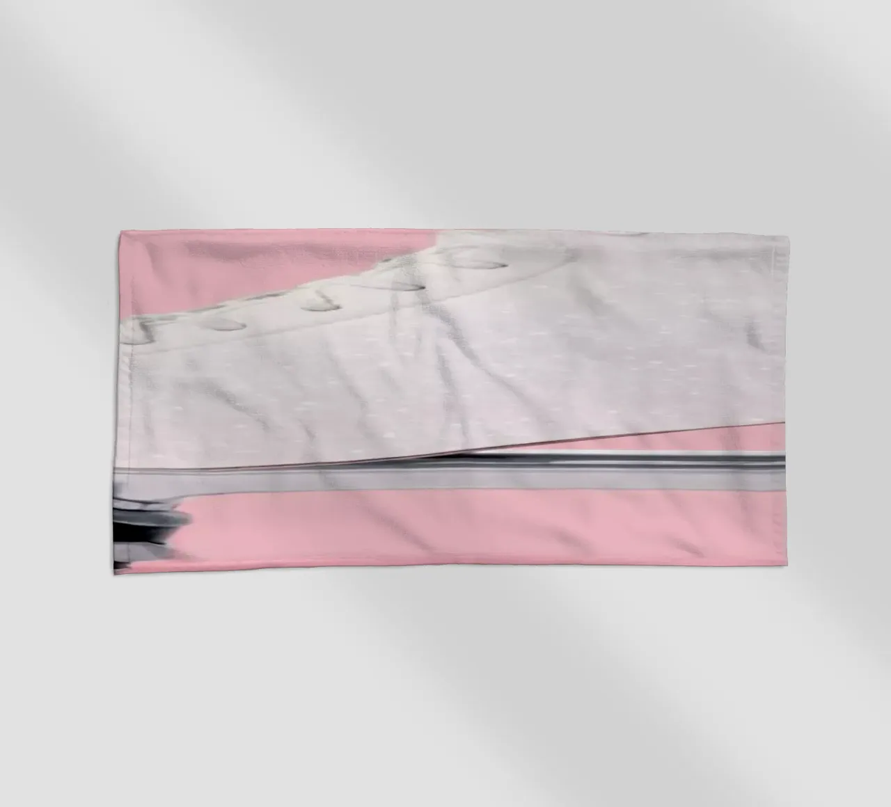 Roller Donut telo mare da Paul Fuentes Design