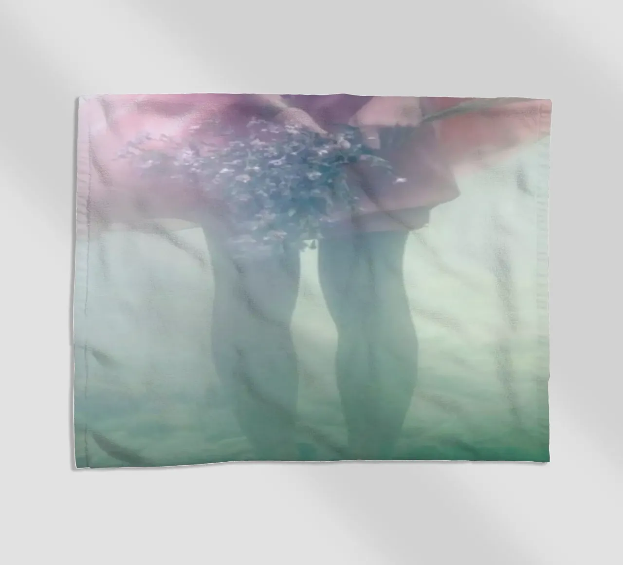 Underwater Bouquet telo mare da Lara Zankoul