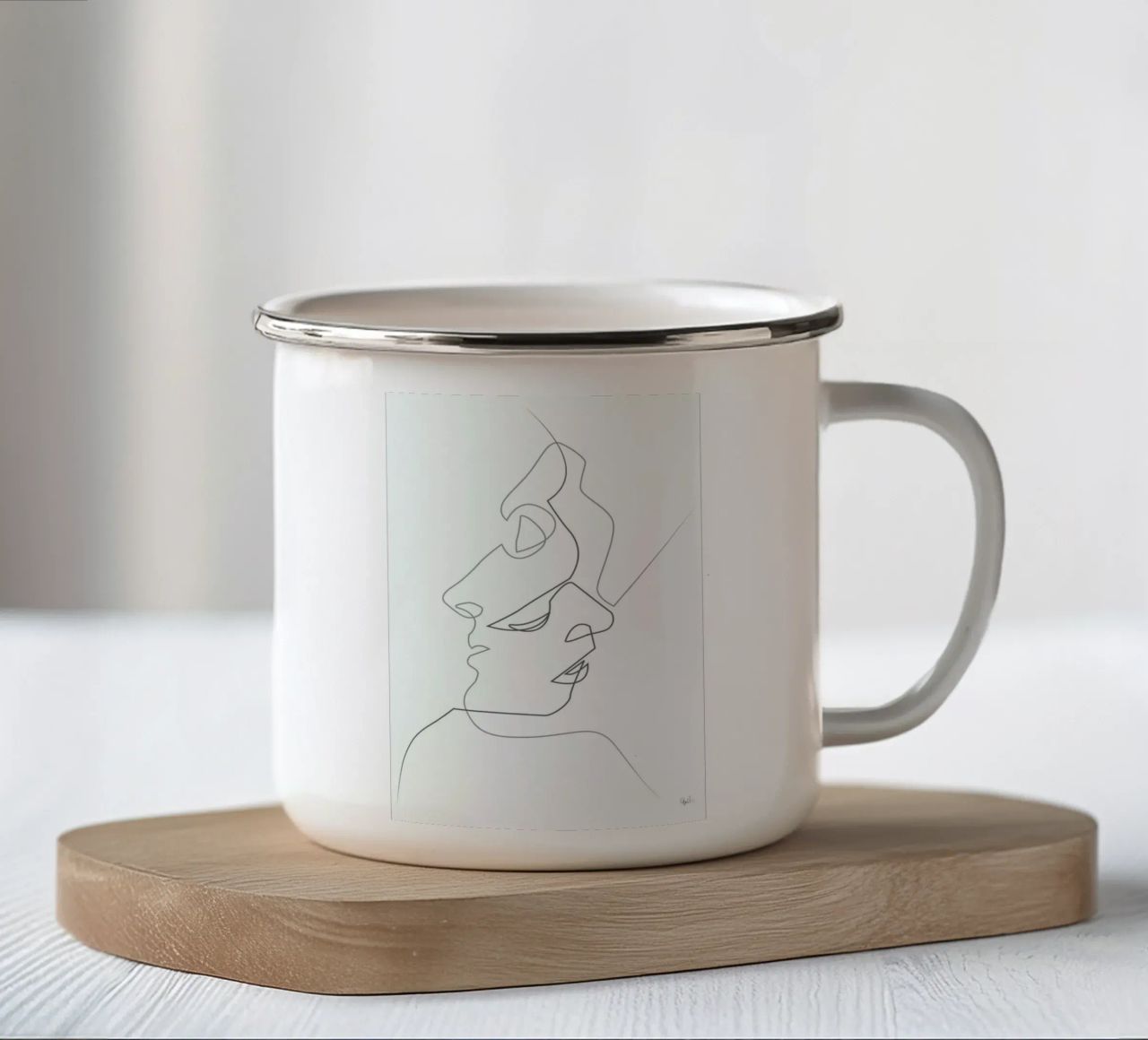 Close on White tazza in smalto da Quibe