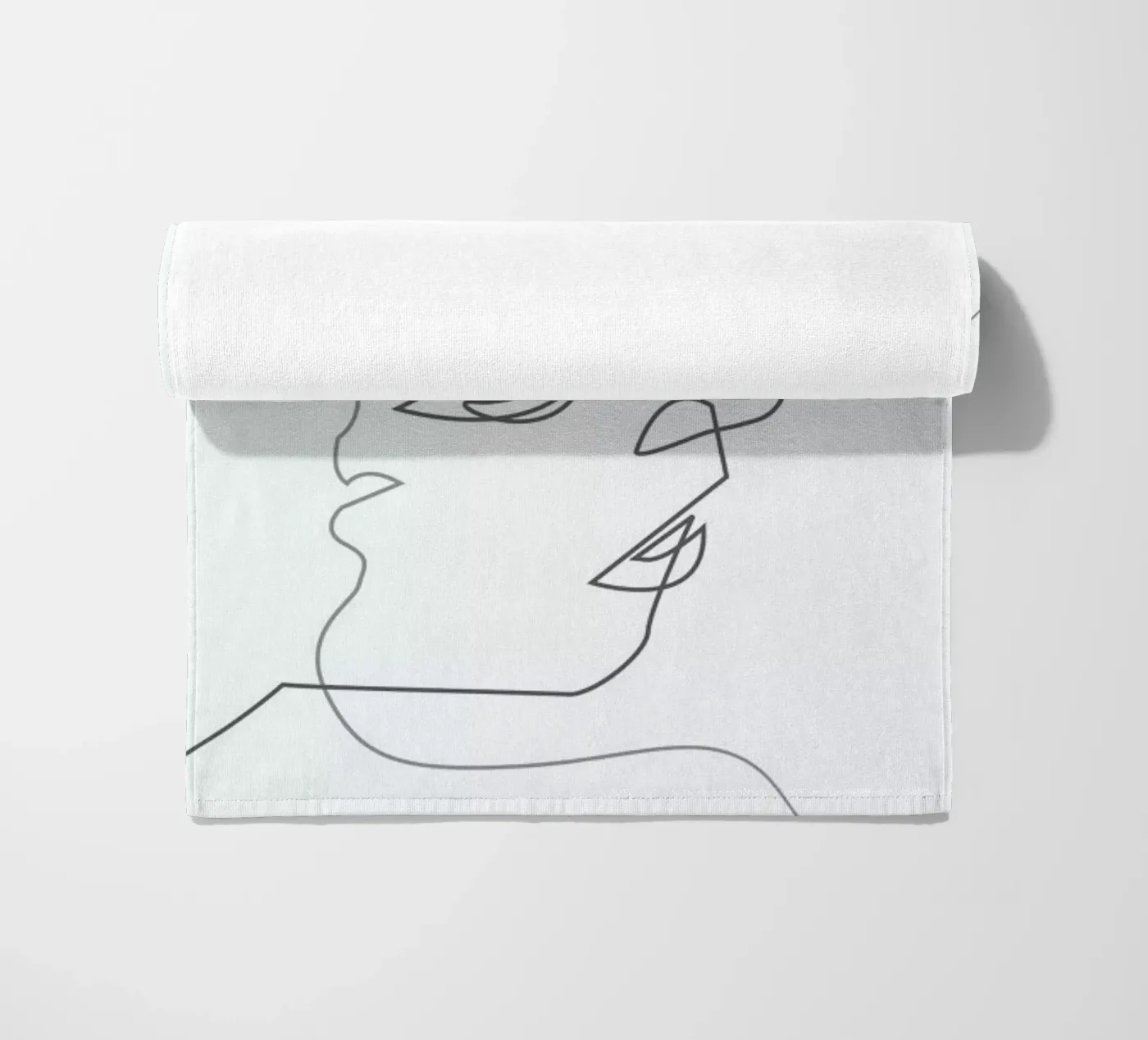 Close on White telo mare da Quibe