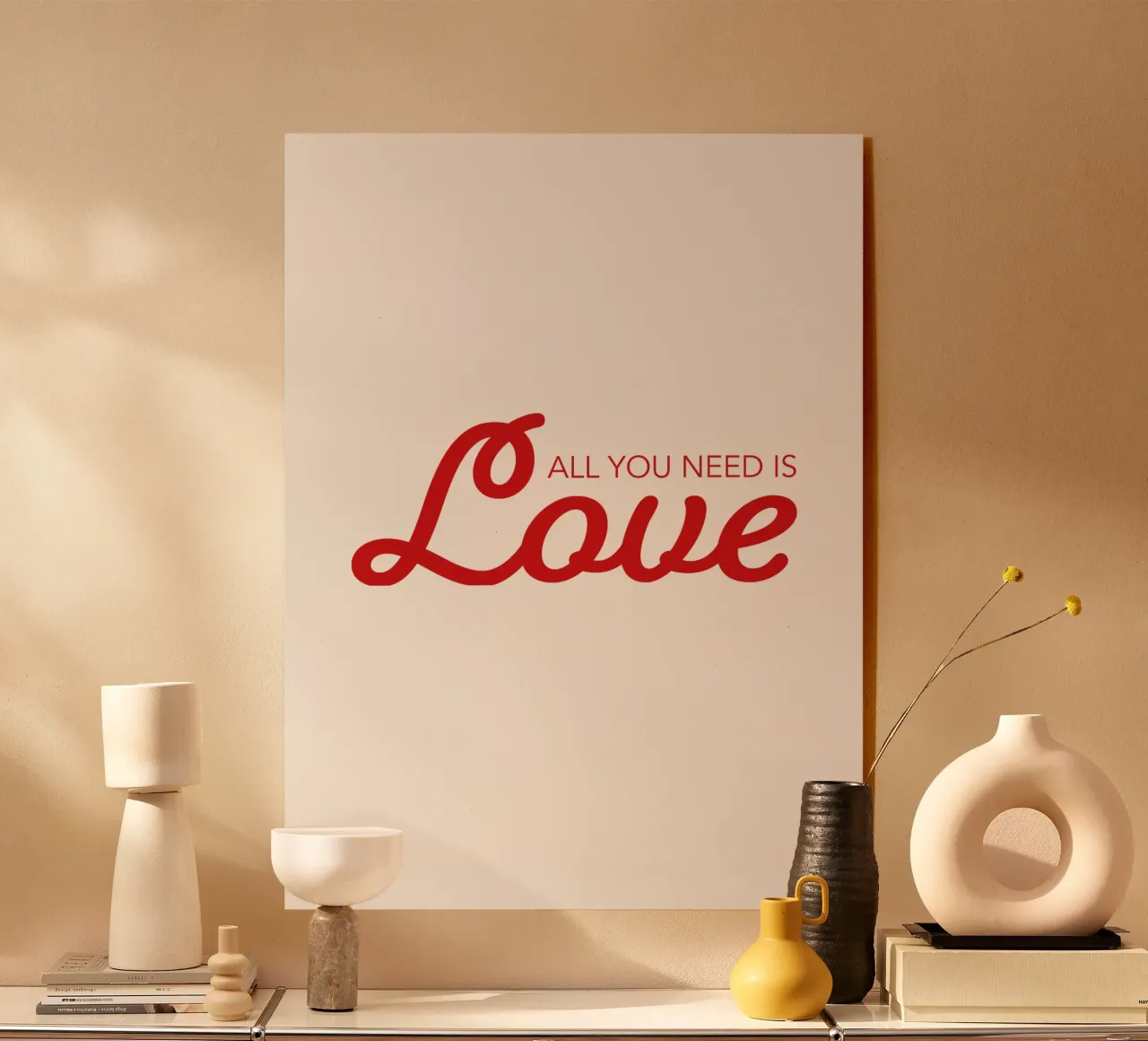 All you need is love plexiglass da Constanze Art Direction