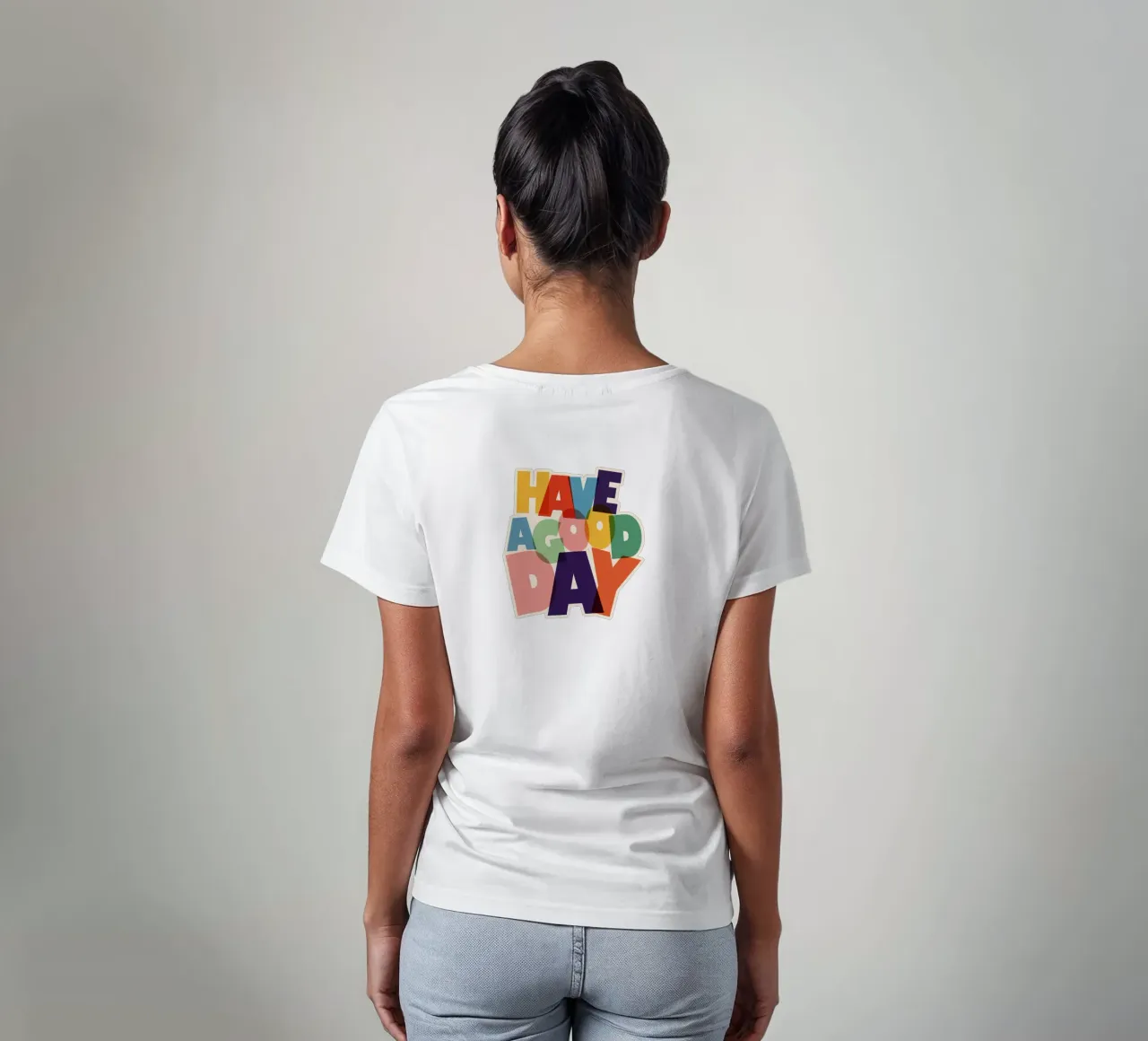 Have a Good Day Bold Colorful Typography Design t-shirt da showmemars