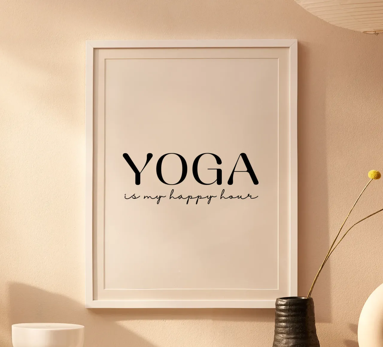 Lo YOGA è il mio happy hour poster con telaio in legno da ArtDesign by KBK