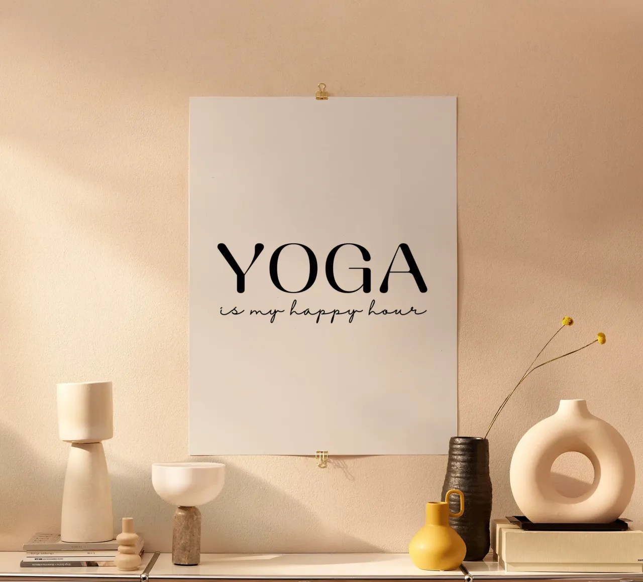 Lo YOGA è il mio happy hour poster con telaio in legno da ArtDesign by KBK