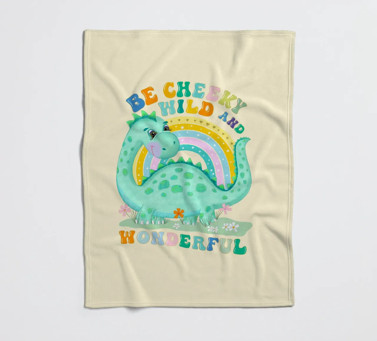 Be Cheeky, Wild and Wonderful. Süßer Dinosaurier, Regenbogen Fleecedecke von CalliLetters