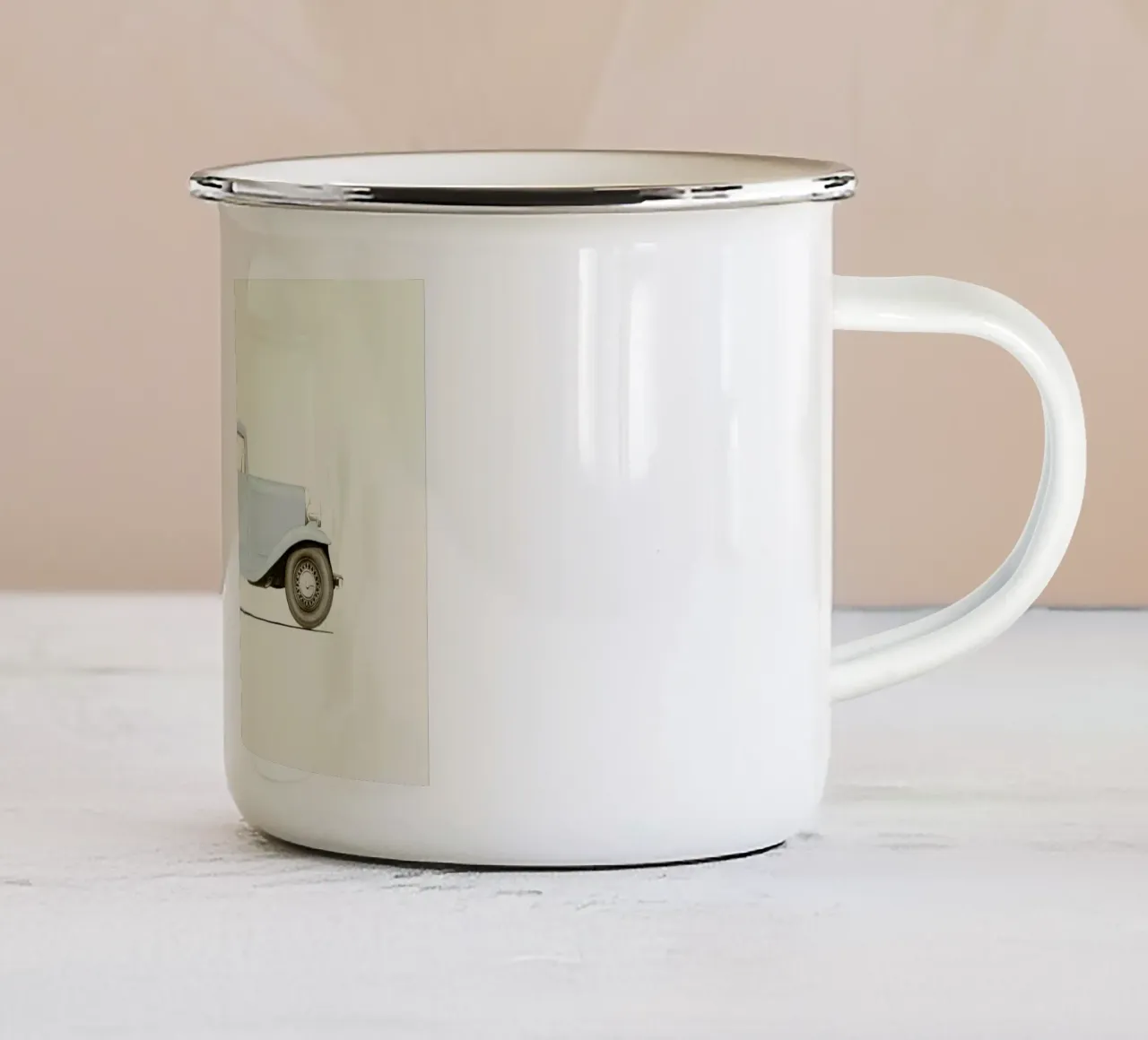 Car 30's tazza in smalto da Florent Bodart